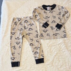 Hanna Andersson Dinosaur Print Pajamas - Black and Cream